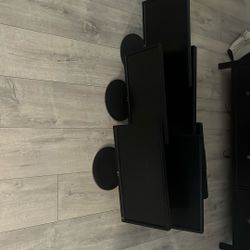 6 Monitors 