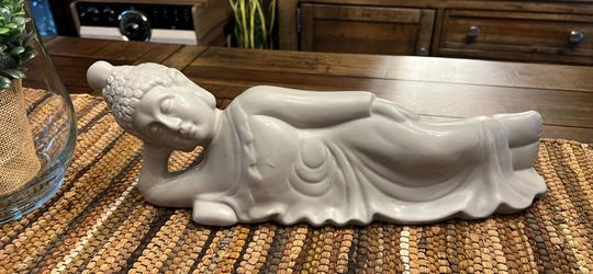 Lounging Buddha