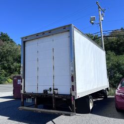 2010 Isuzu Npr