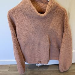 Fleece Pullover 