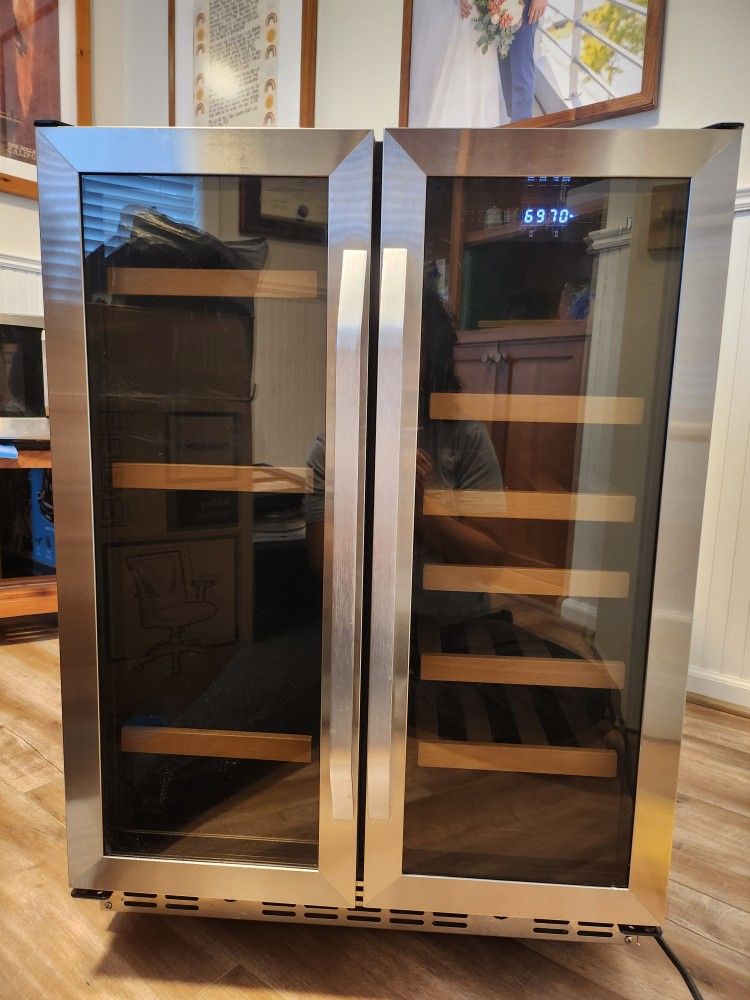 Edgestar Wine Fridge (Build In)