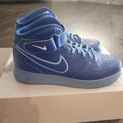 Nike High Top Air Force Women's Size 10