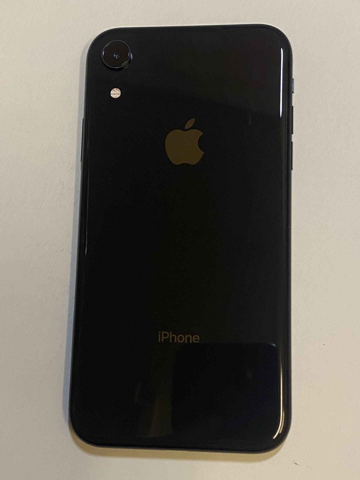 iPhone XR Fully Unlocked