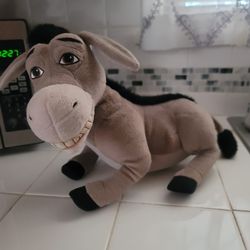 SHRICK  THE MOVIE DONKEY  LIKE NEW WITH BATTERIES 