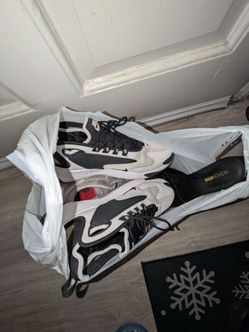Women's shoes
