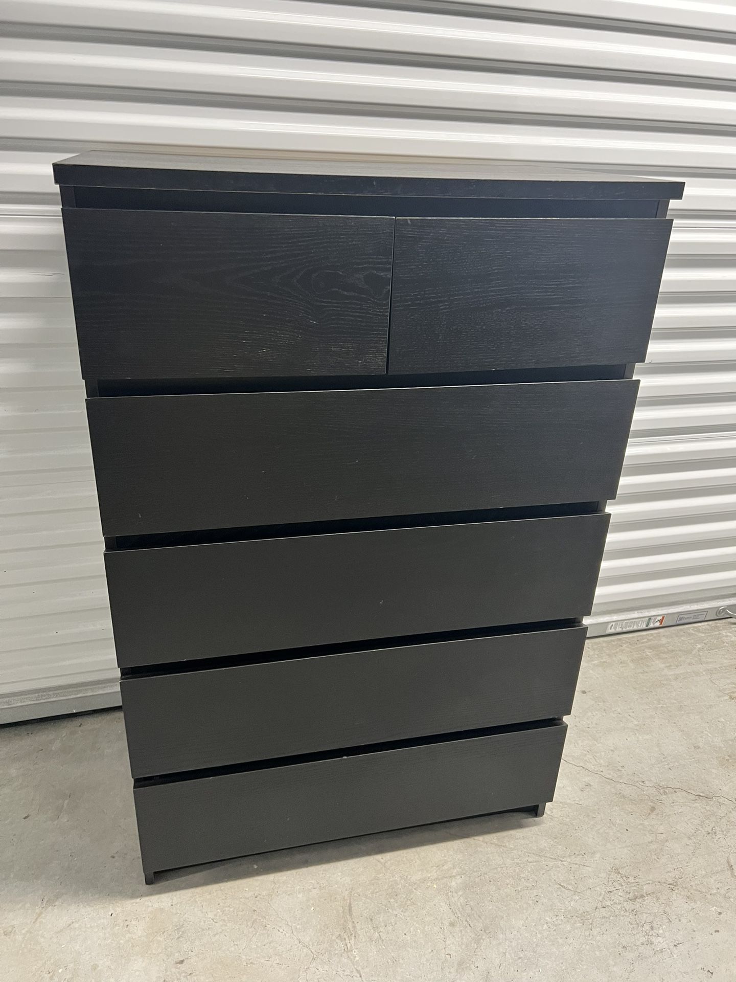 Tall 6 Drawer Dresser / Delivery Available