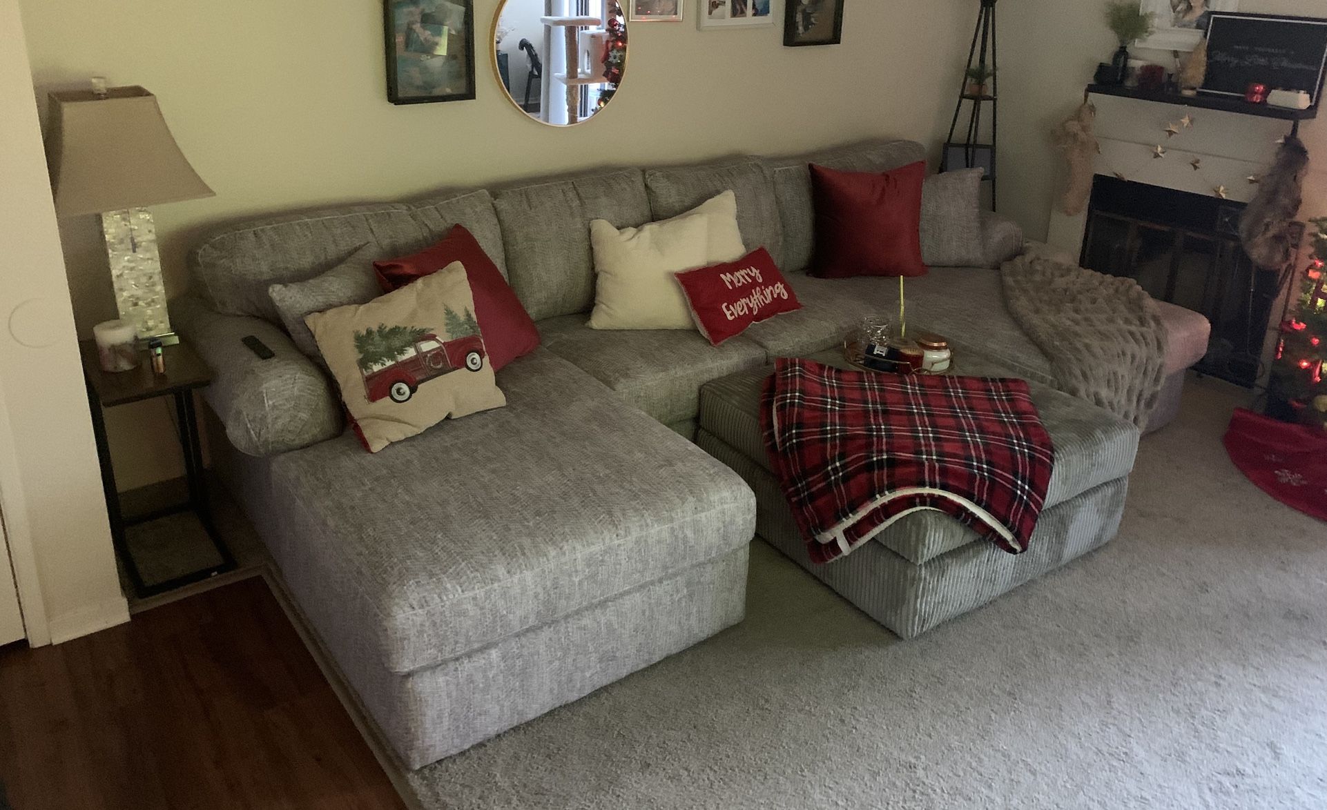 ποΈ U-Shaped Gray Sectional Couch w/ 2 Chaises + Oversized Ottoman β $1900 OBO