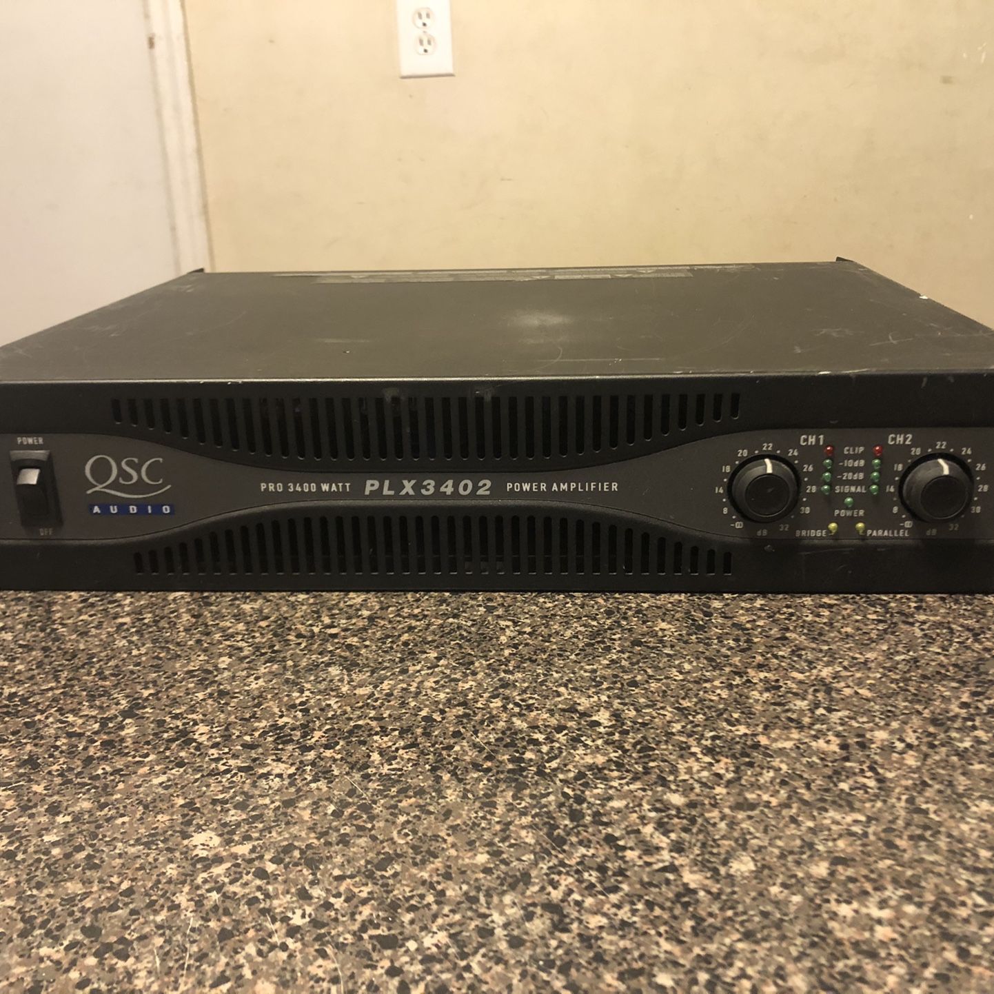 Qsc Plx 3402 Power Amp