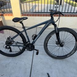 Diamondback Road Bike