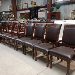 Chairs & Stools / Dillas Y Bancos 