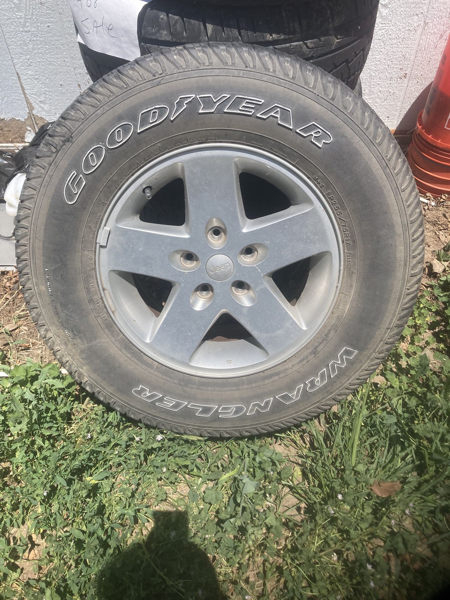 New Jeep Wrangler Tire And Rim(17”)