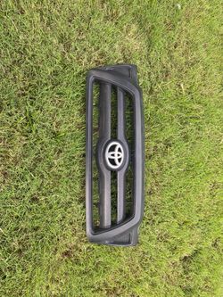 grille tacoma