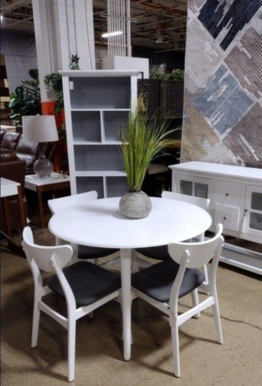 White And Gray Mid Century Modern Style White Dining Set (New)