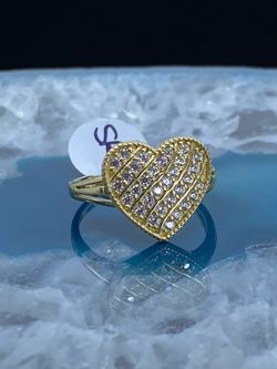 $600 Yellow Gold w Zirconia Heart Ring