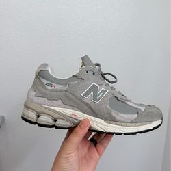 New balance 2002r grey