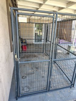 Dog kennel