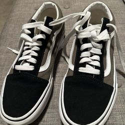 Vans Old Skool Size Men 7 / Wm 8.5