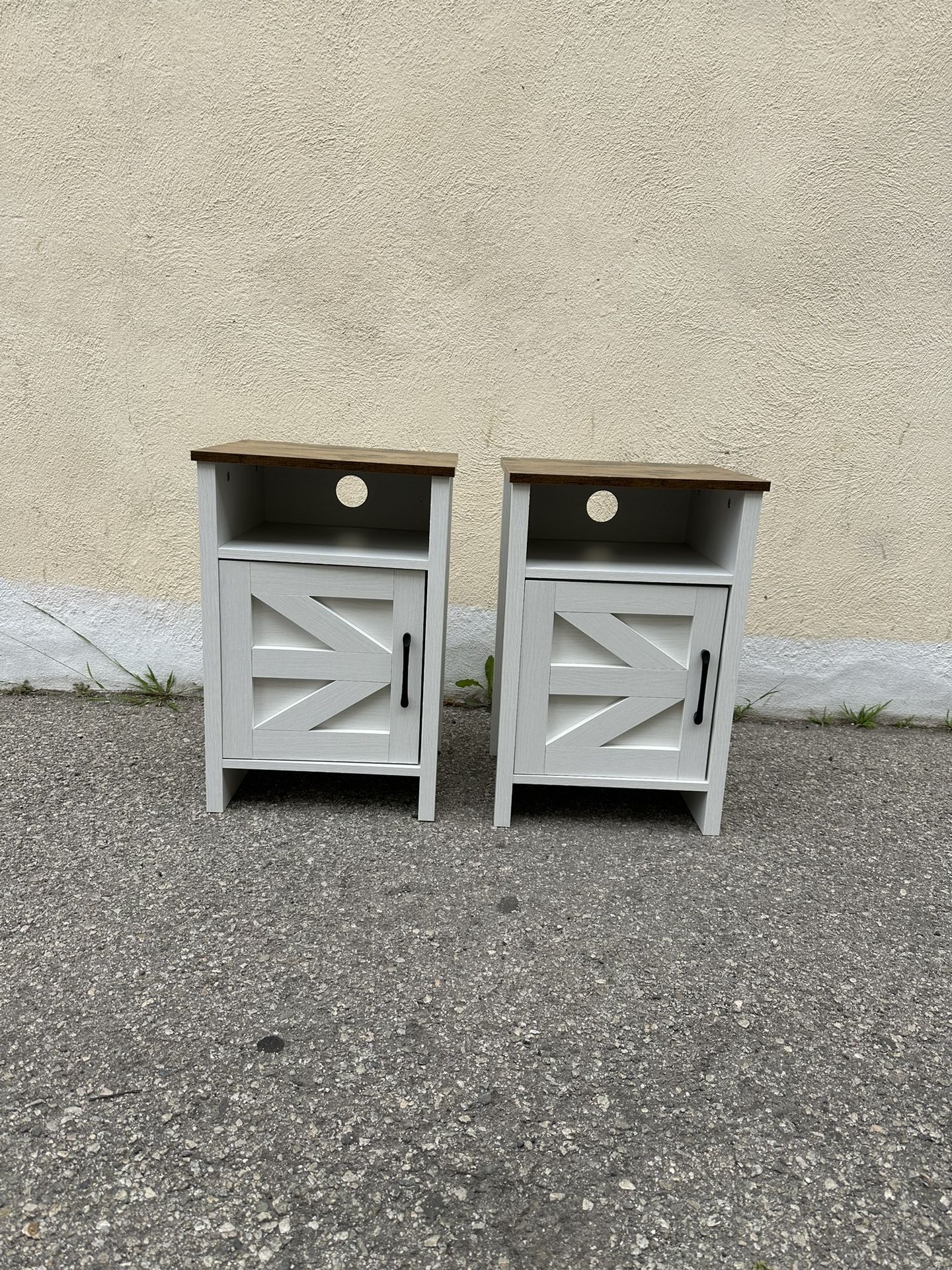 Nightstands/End&Side Tables 2 Sets