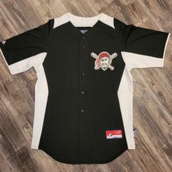 NWOT MAJESTIC MENS PITTSBURGH PIRATES SHIRT / JERSEY STYLE BASEBALL COOL BASE MLB Sz M