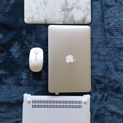 MacBook Air (11-inch, Late 2010)