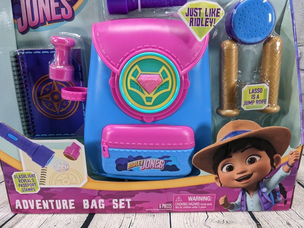 New Netflix Ridley Jones Adventure Bag Set, Adventurer Role-Play Toy