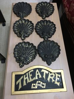 Black and Gold Wall Decor