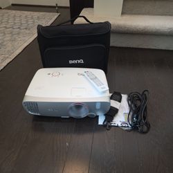 BenQ HT2150ST Short Throw Gaming  Projector 1080p, 2200lm