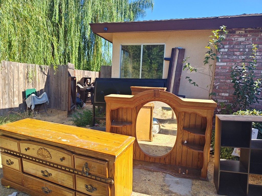 Free Furniture