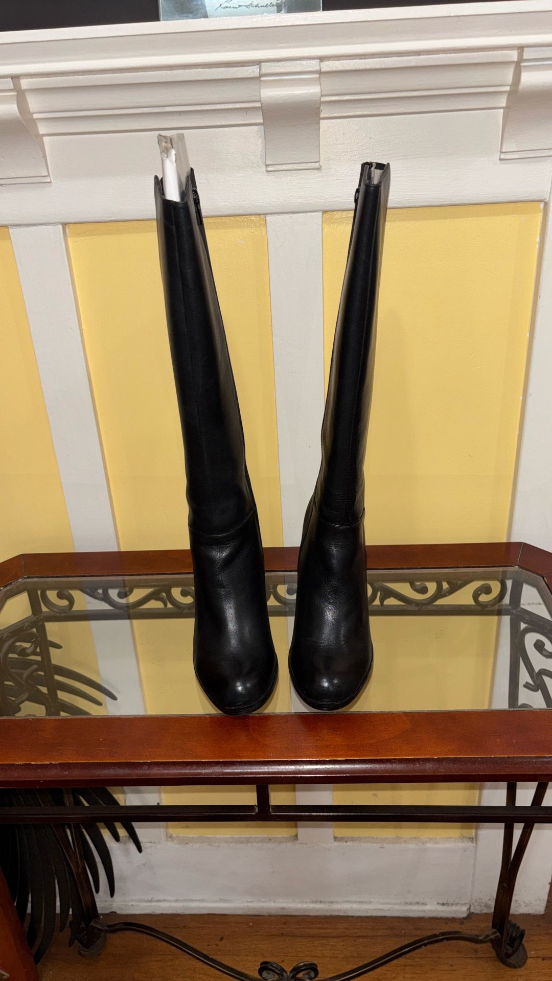 Size 8.5 M Tall Black Leather/Stretch Vanity Boots