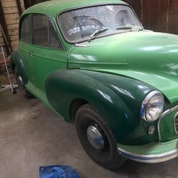 1958 Vintage Morris Minor 1000 Green Tan Interior