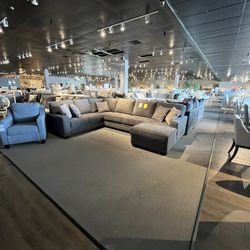 Grey 3PC Chaise Sectional Couch