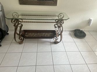 Living room table sofa set
