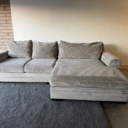 Living Spaces Sectional Sofa Couch Sala With Oversized Chaise 