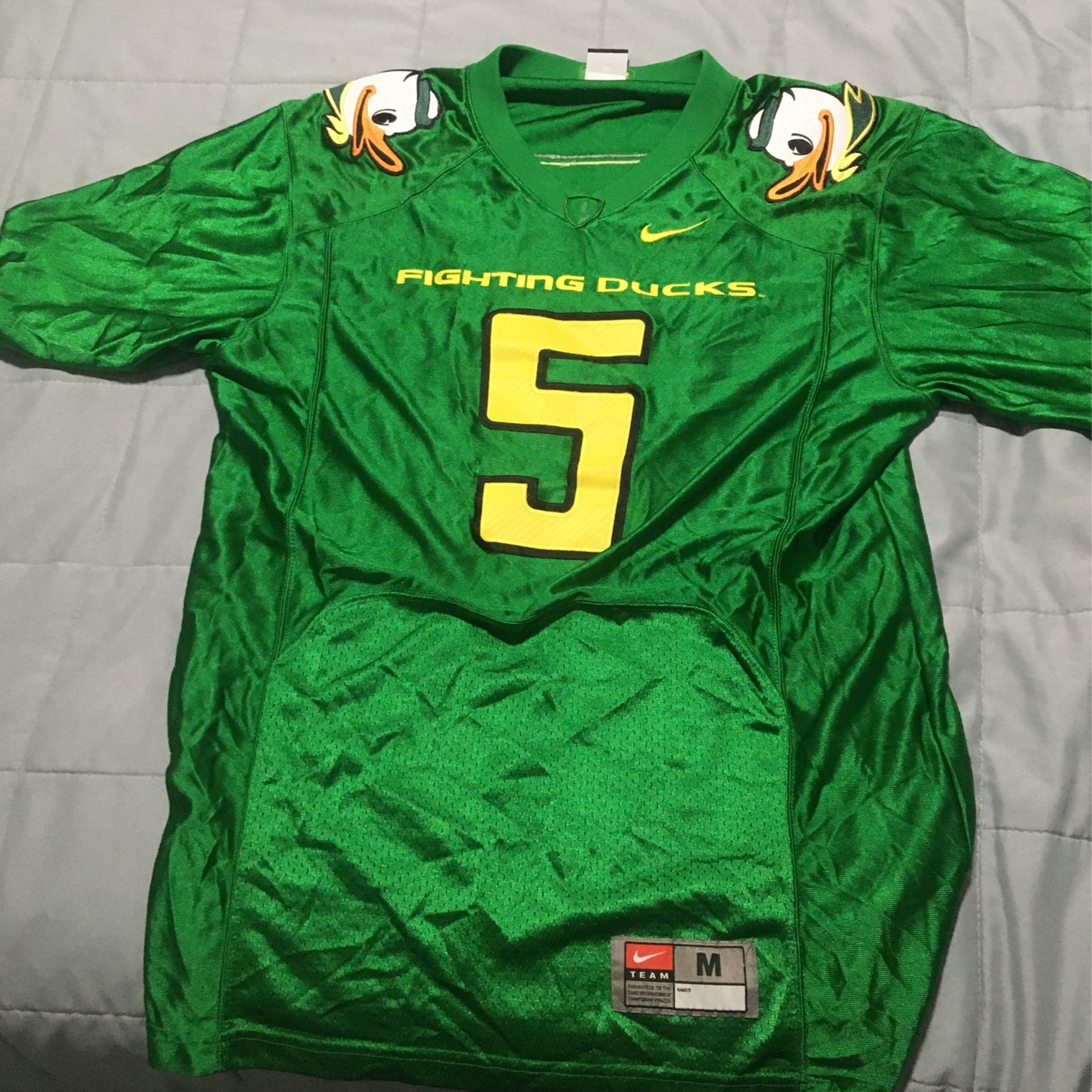 Oregon Ducks M But More Like L