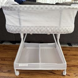 Delta Children Sweet Dreams Bassinet with Airflow Mesh - Bedside Portable Crib with Vibration, Lights and Music, Grey Infinity