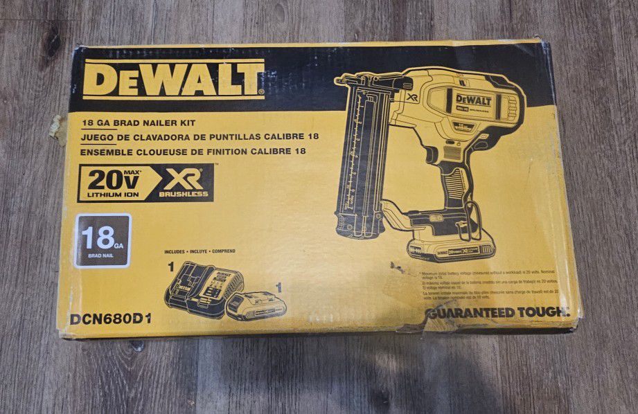 DEWALT 20V MAX* Cordless Brad Nailer Kit, 18GA (DCN680D1 for Sale in  Oceanside, CA OfferUp