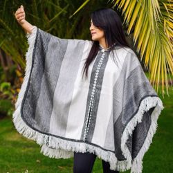 Lightweight Alpaca Poncho – Handmade, One Size – Multiple Colors