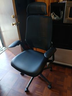 COLAMY ATLAS-01 Executive Mesh Ergonomic Office Chair | BIFMA Certified