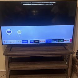 Samsung smart tv snd table good condition nothing wrong with 60”