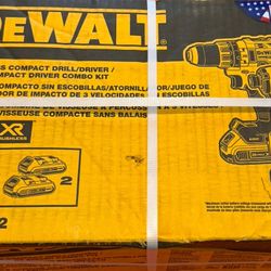 BRAND NEW DEWALT IMPACT DRIVER KIT 