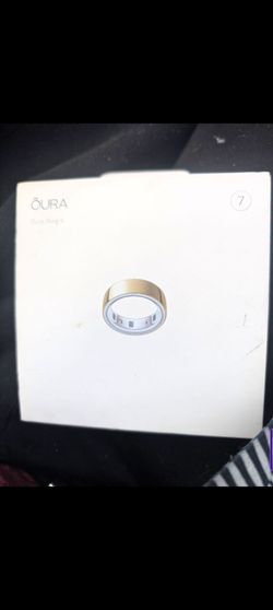 Oura Ring Gen 4 – Gold – Size 7 – Brand New (Never Paired)