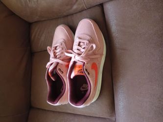 Brand new Nike Air Max