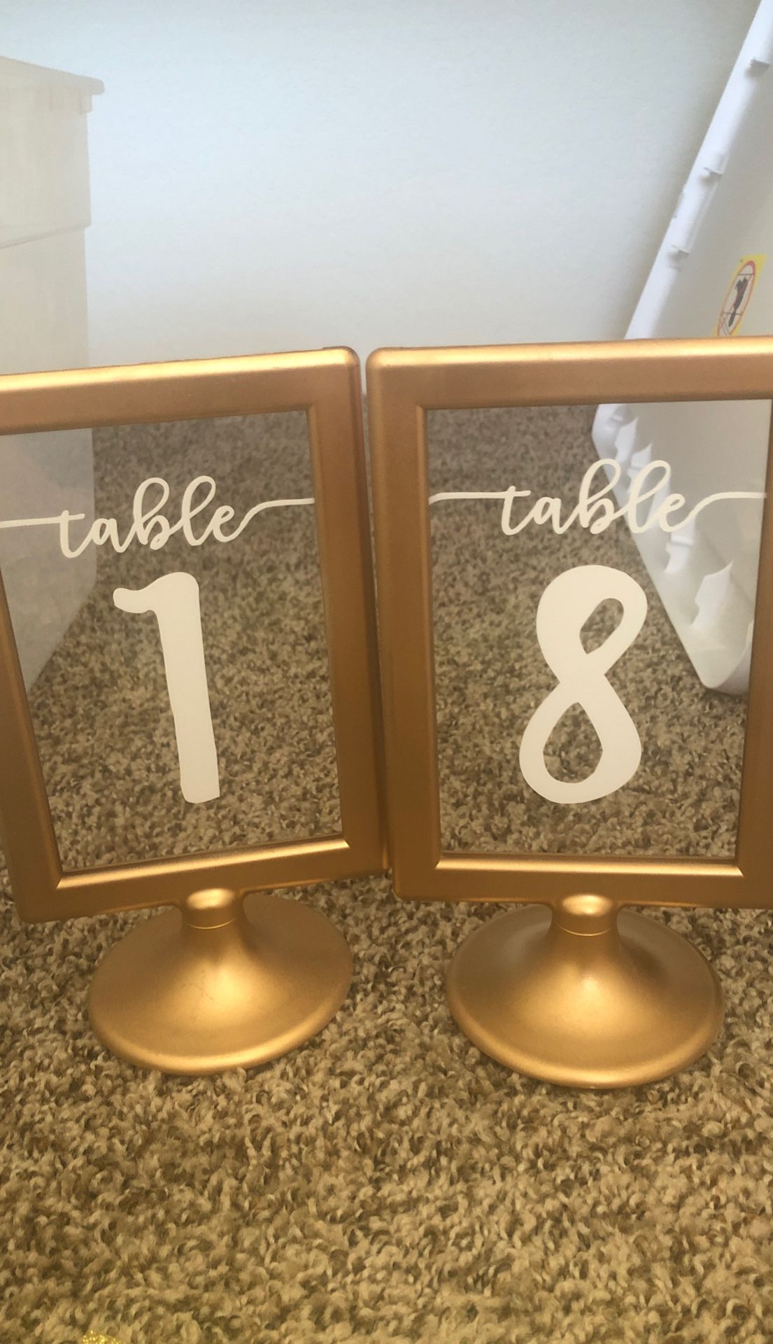 Wedding items - gold table numbers with vinyl (1-16)