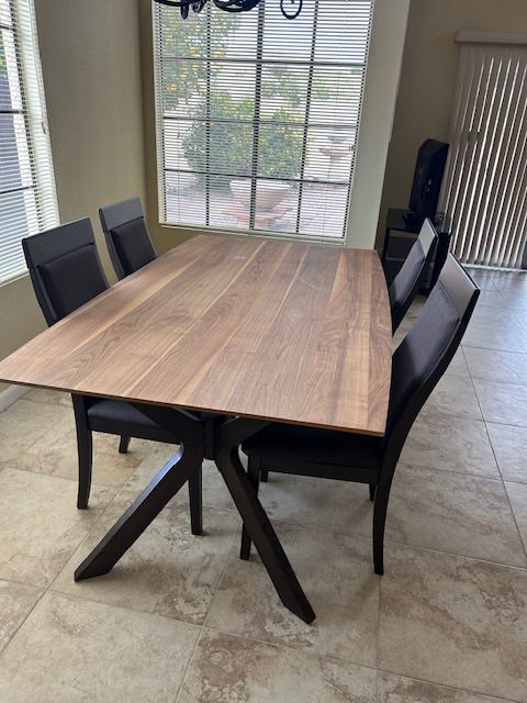 Quality Modern Dining Table