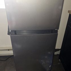 Small Fridge 