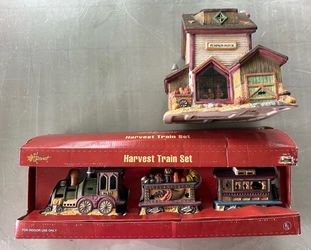 Harvest Train & Pumpkin Patch – Hand-Painted Porcelain Lighted Set