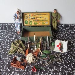 vintage G.I. Joe Action Figures & Accessories Lot