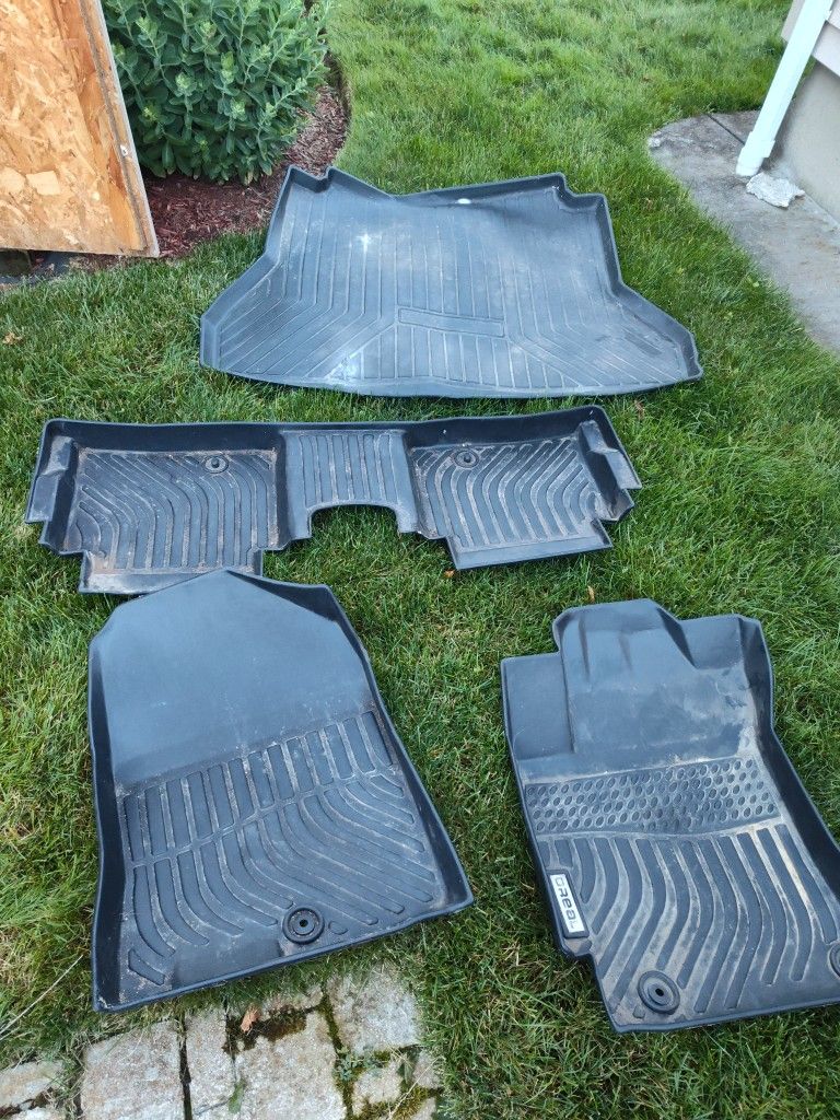 Plastic Car Matts