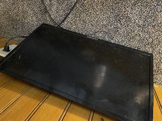 Small tv for sale 30$