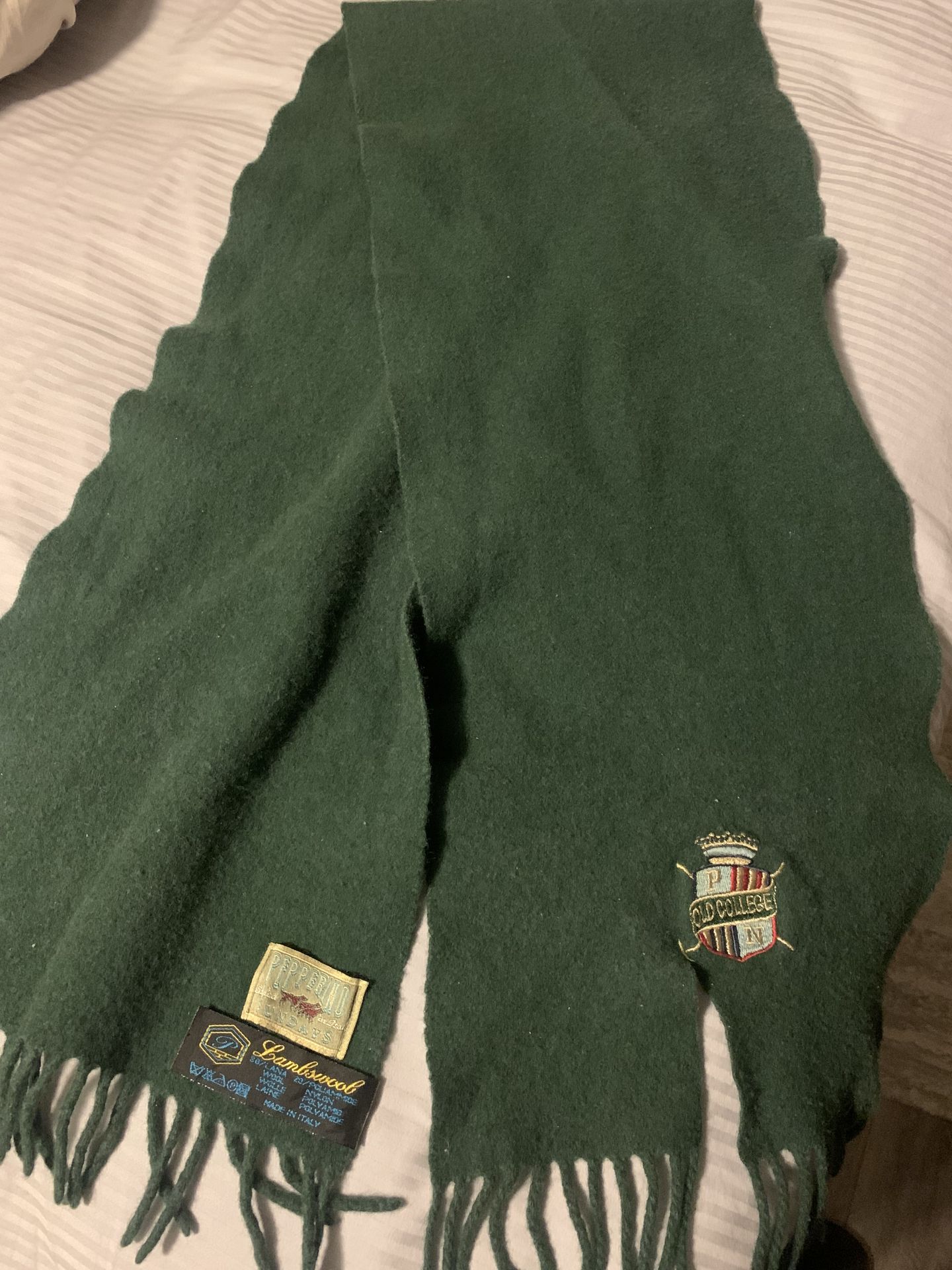 Green Scarf not free